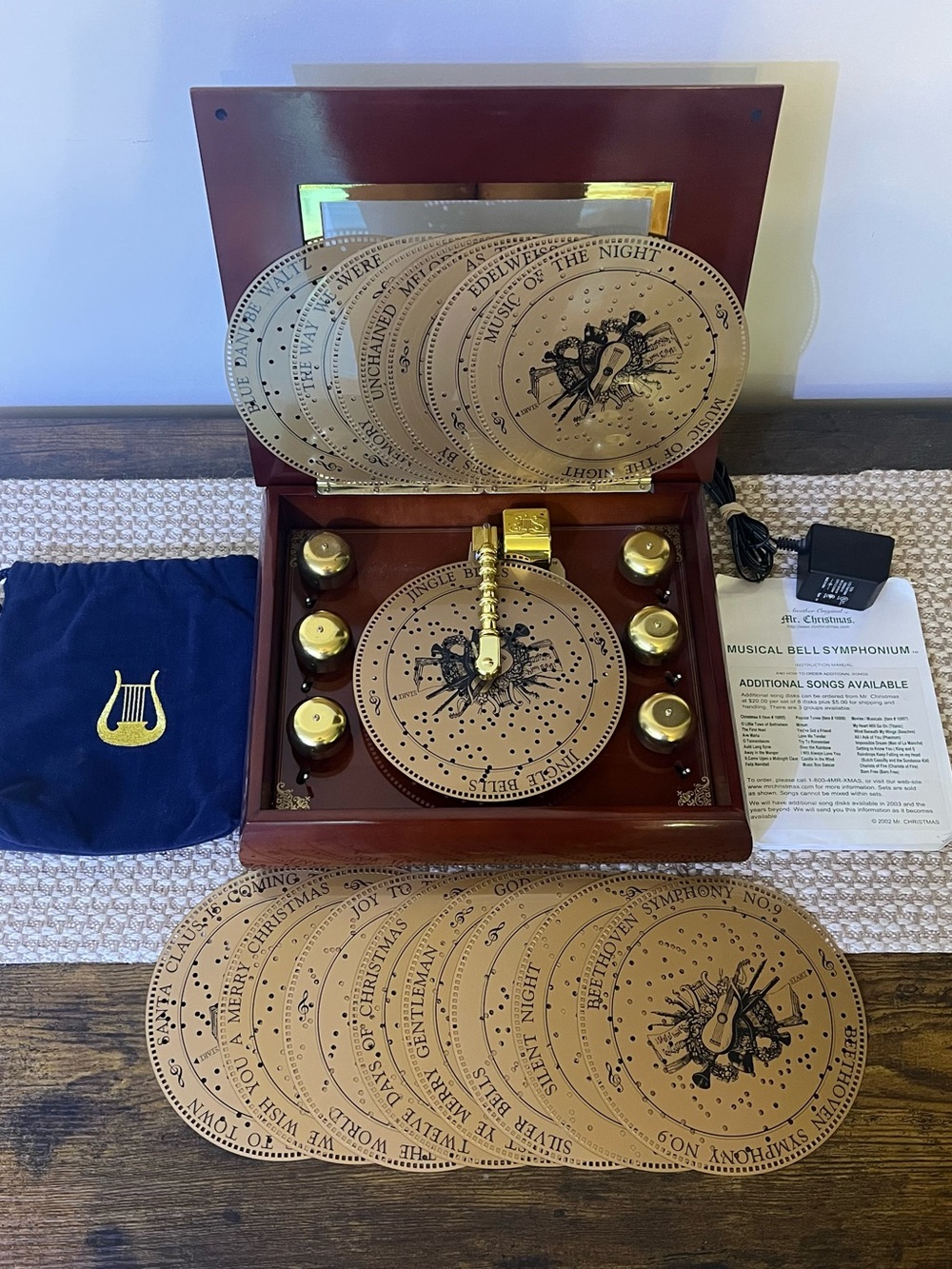 Mr Christmas Musical BellSymphonium multiple Disc WoodenMusic Box Work 16 Disc